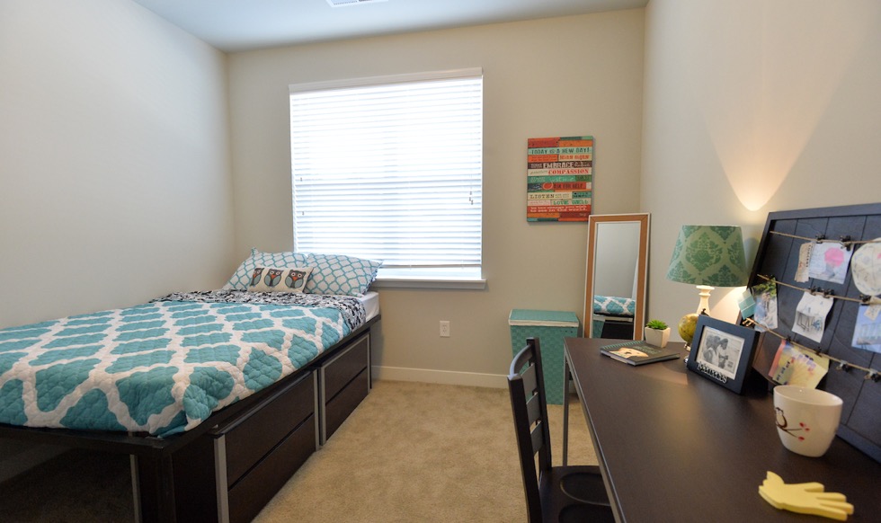 gallery Greyhound Village